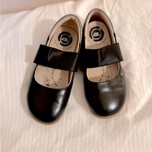 Livie and Luca black maryjanes